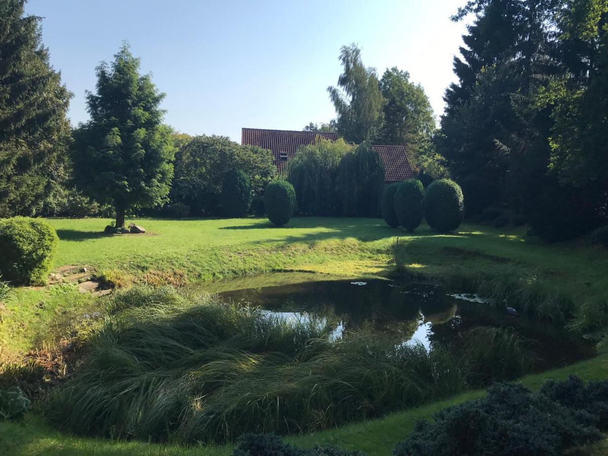 4 Wunderschoene Ferienwohnungen Im Kavaliershaus Schwerin  Exteriör bild