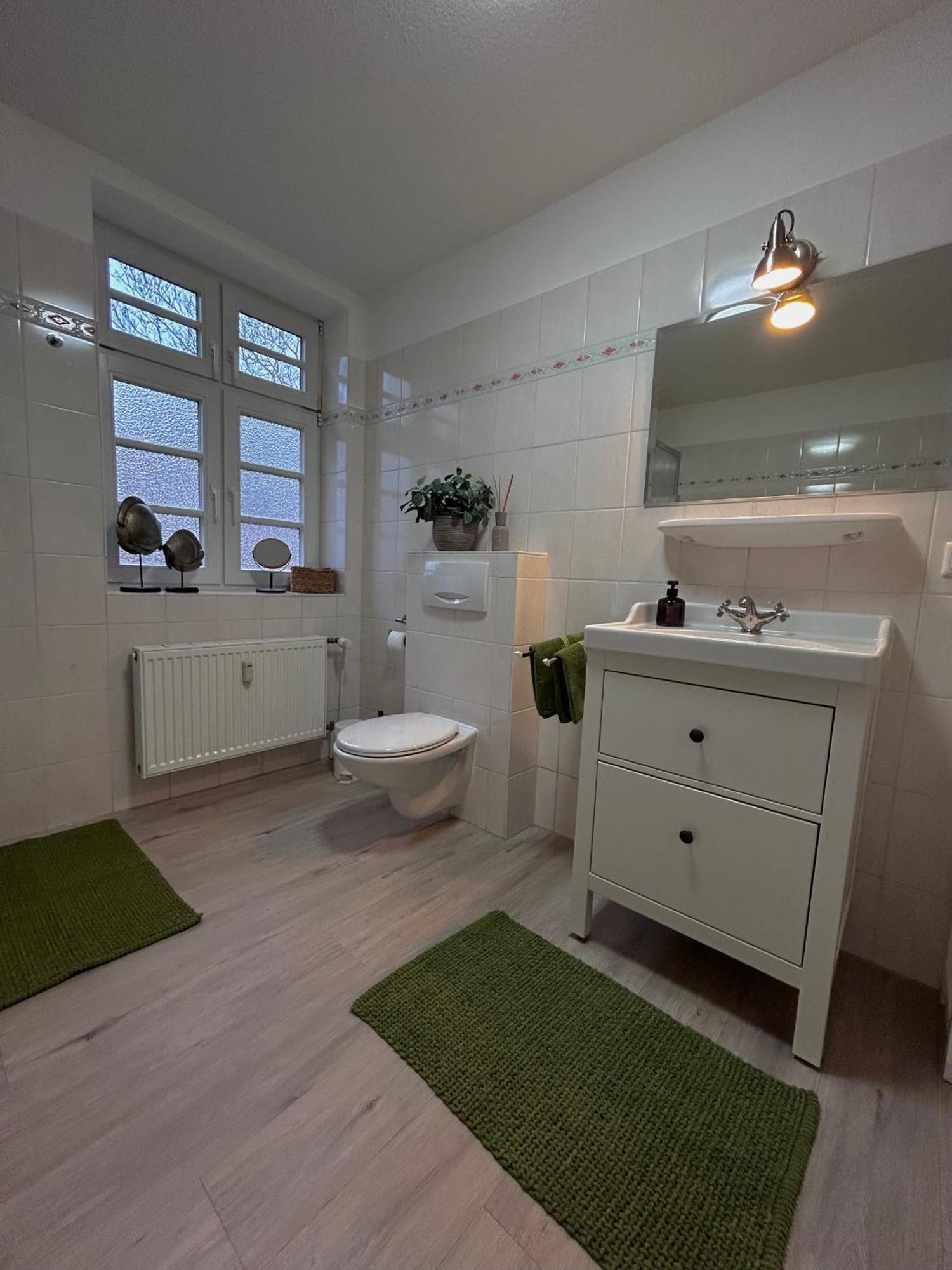 4 Wunderschoene Ferienwohnungen Im Kavaliershaus Schwerin  Exteriör bild