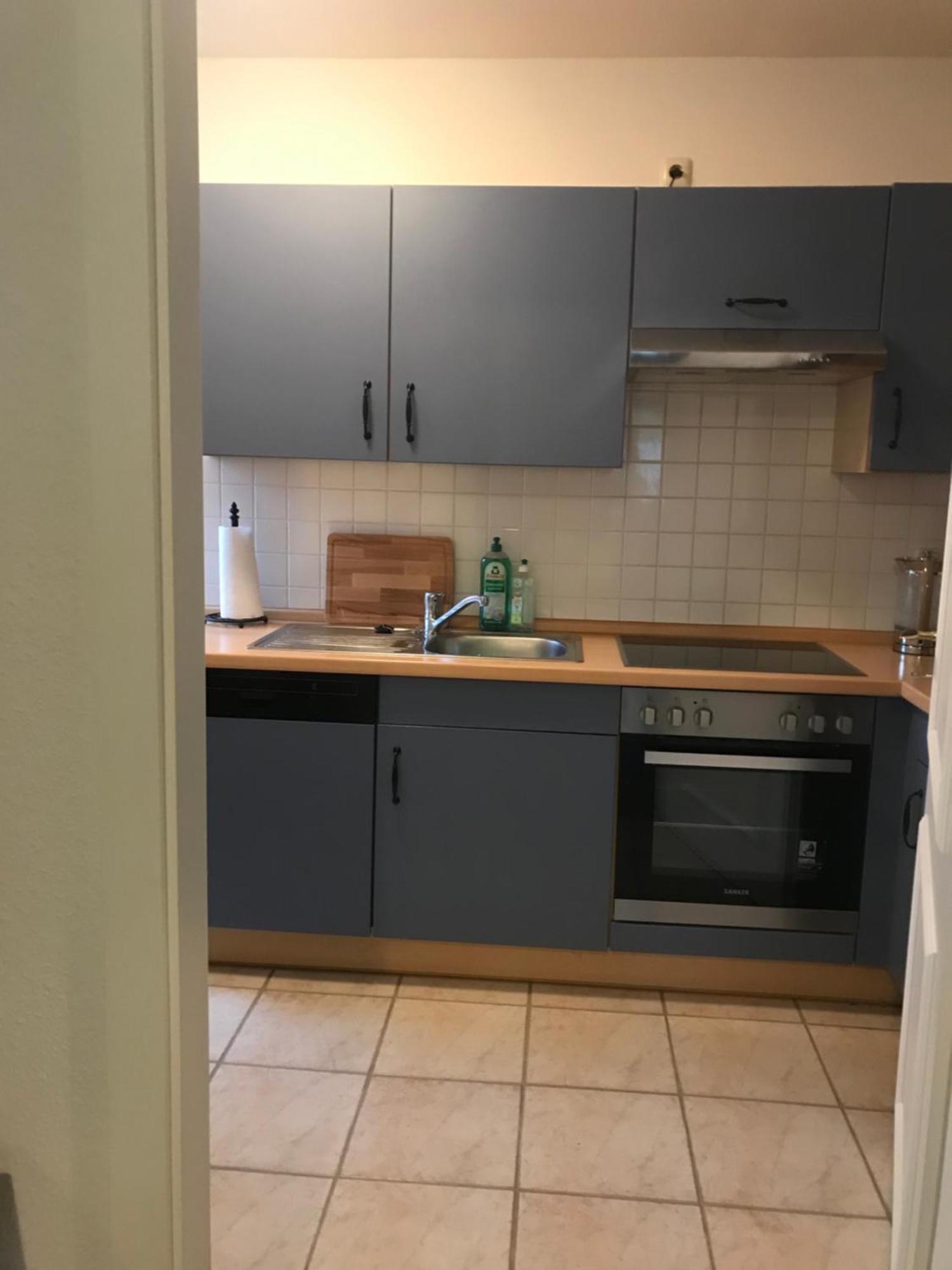4 Wunderschoene Ferienwohnungen Im Kavaliershaus Schwerin  Rum bild